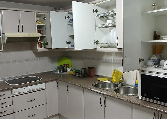 Cuarto Privado Doble En *