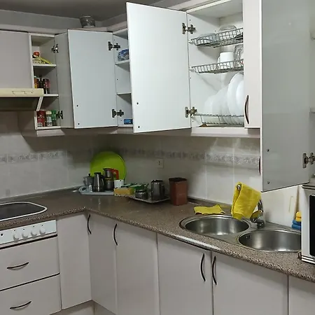 Cuarto Privado Doble En *