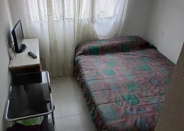 Cuarto Privado Doble En * Толедо